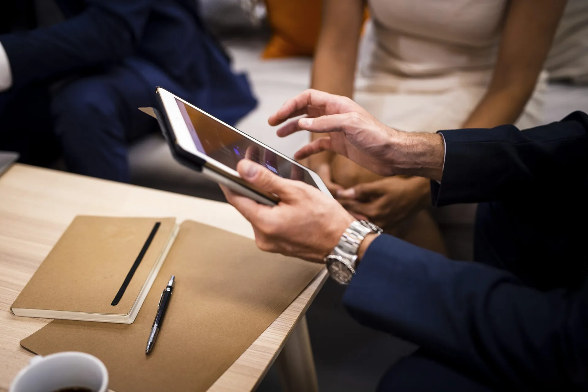 high-angle-corporate-meeting-mock-up-scaled